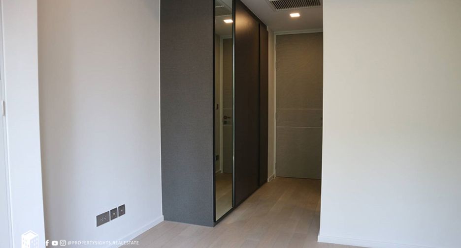 À vendre 3 chambres condo à Watthana, Bangkok