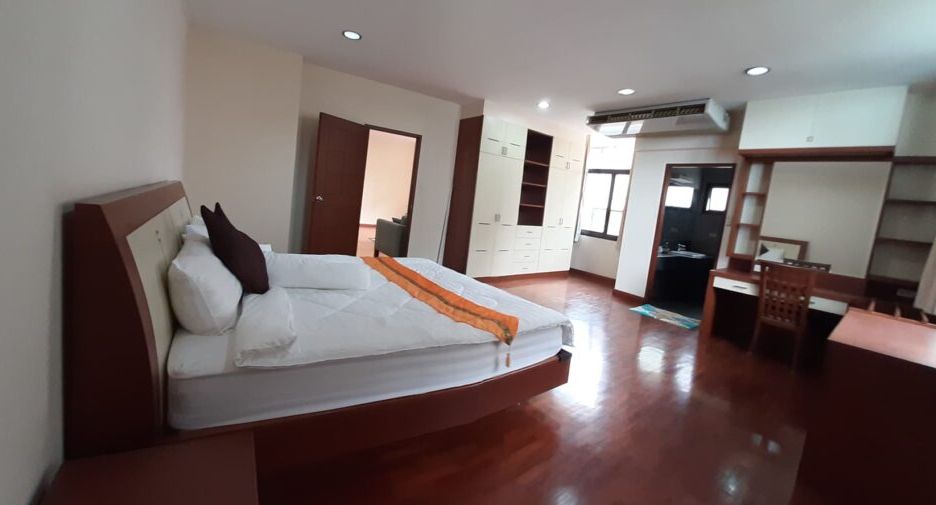 For rent 2 ベッドルーム condo in Khlong Toei, Bangkok