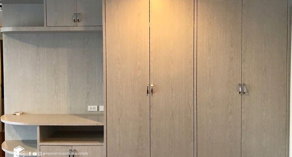 Wohnung zur Miete mit 3 Zimmer in Khlong Toei, Bangkok