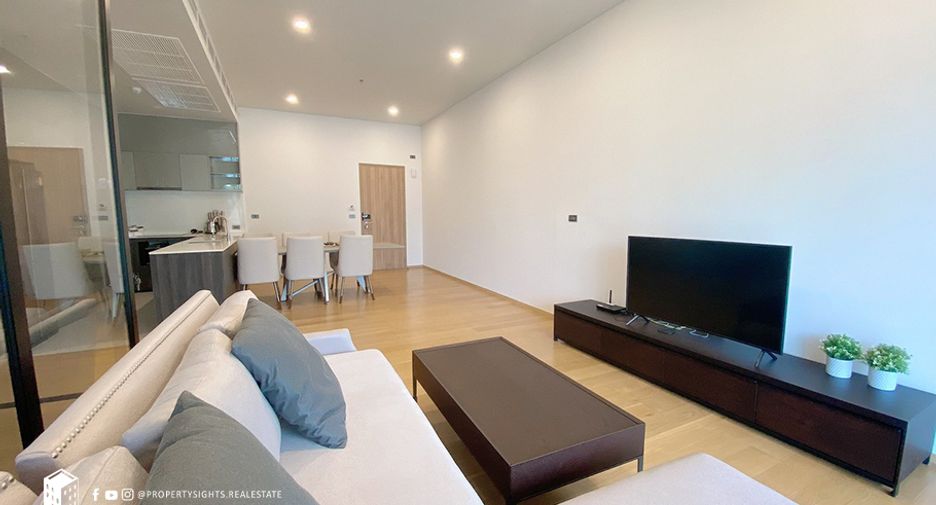 For rent 3 bedrooms condo in Watthana, Bangkok