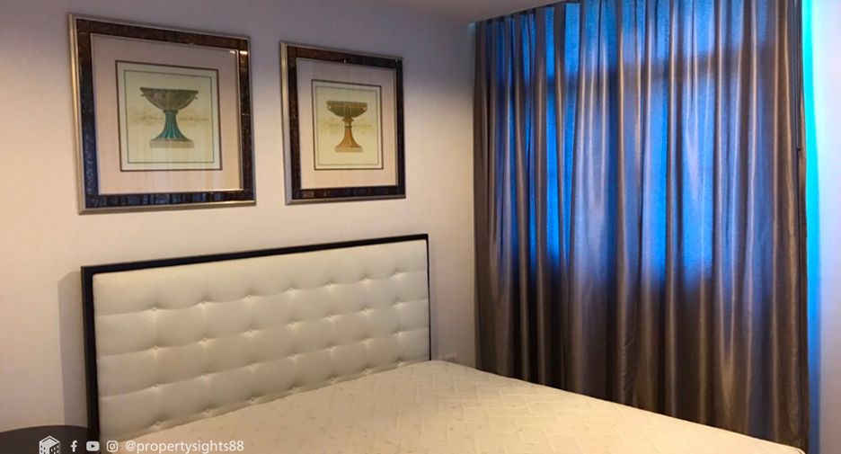 For rent 2 bedrooms condo in Khlong Toei, Bangkok