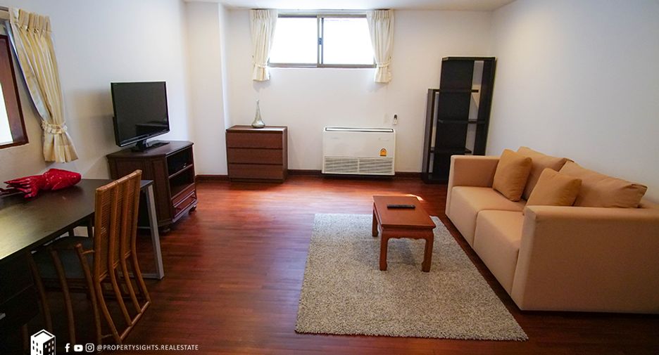Condo en alquiler de 4 habitaciones en Watthana, Bangkok