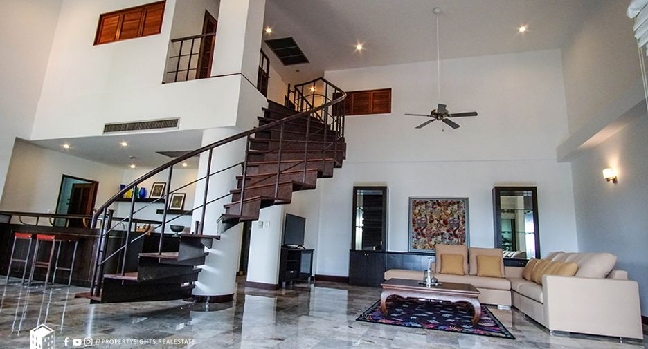 Condo en alquiler de 4 habitaciones en Watthana, Bangkok