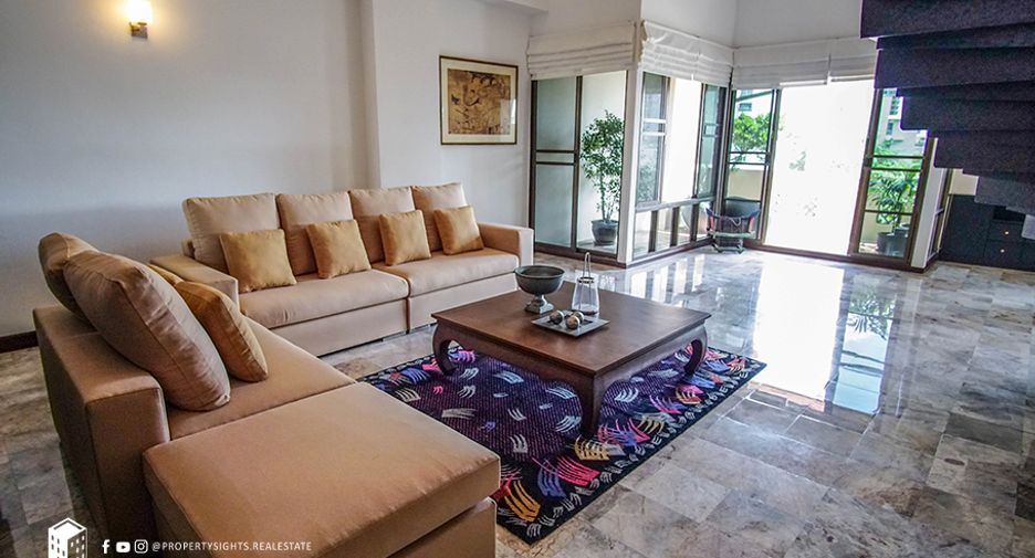 Condo en alquiler de 4 habitaciones en Watthana, Bangkok