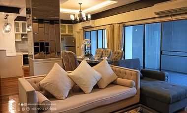 À louer 3 chambres condo à Watthana, Bangkok