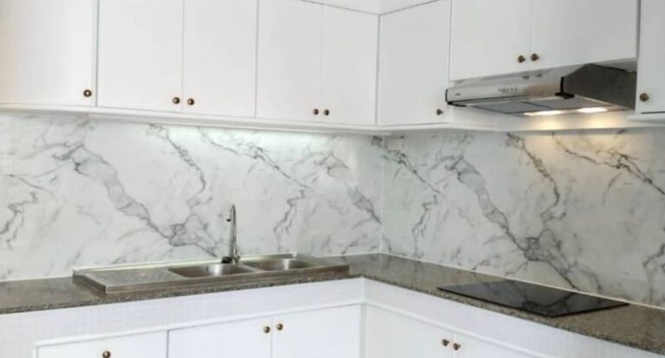 For rent 2 bedrooms condo in Sathon, Bangkok