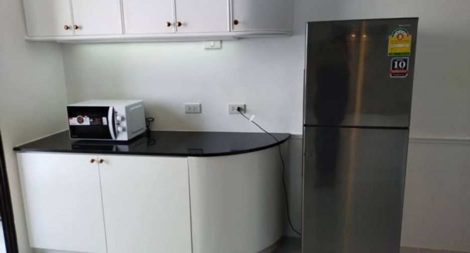 For rent 2 bedrooms condo in Sathon, Bangkok