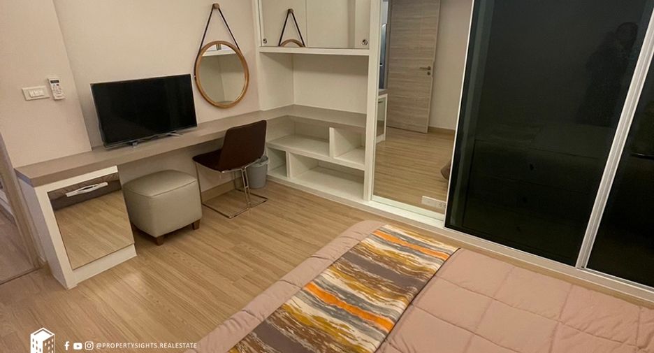 For rent 2 bedrooms condo in Ratchathewi, Bangkok