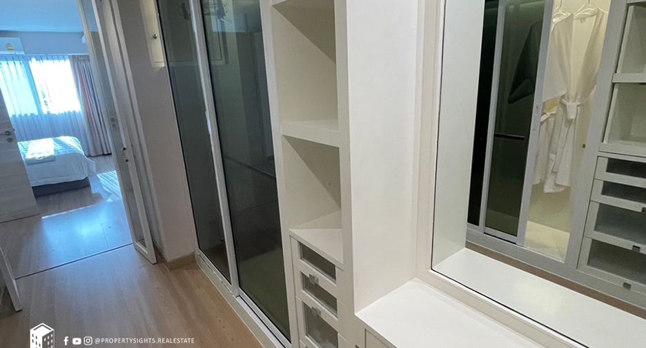 For rent 2 bedrooms condo in Ratchathewi, Bangkok