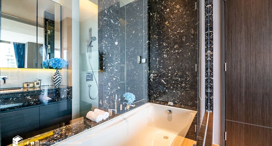 For rent 1 bed condo in Khlong Toei, Bangkok