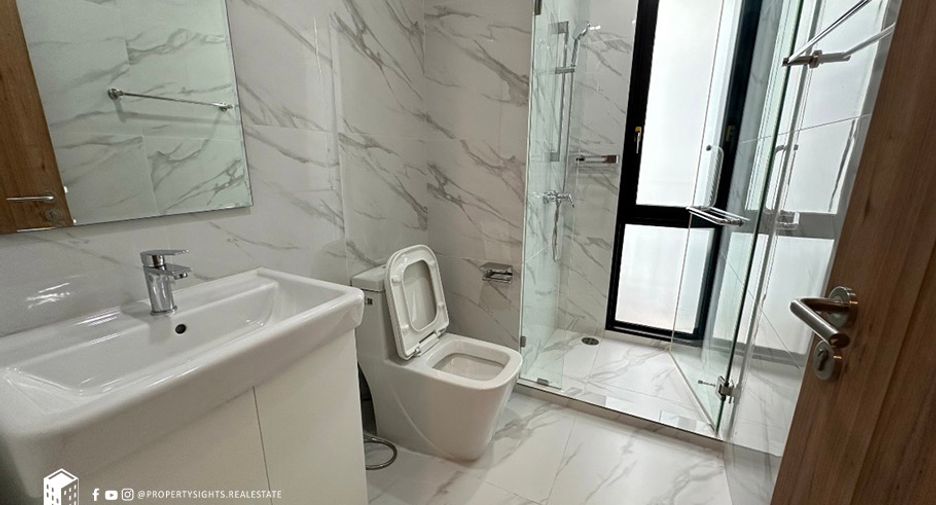 For rent 1 bed condo in Pathum Wan, Bangkok