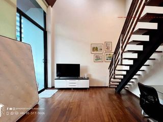 Reihenhaus zur Miete mit 4 Zimmer in Khlong Toei, Bangkok