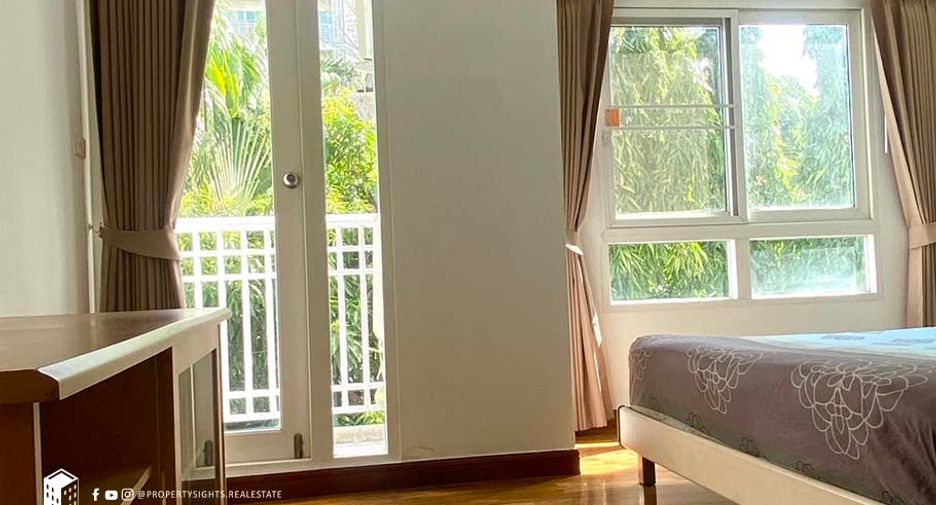 For rent 1 bed condo in Yan Nawa, Bangkok