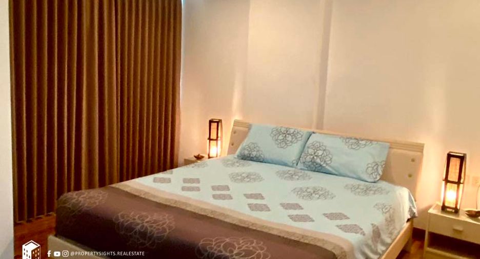 For rent 1 bed condo in Yan Nawa, Bangkok