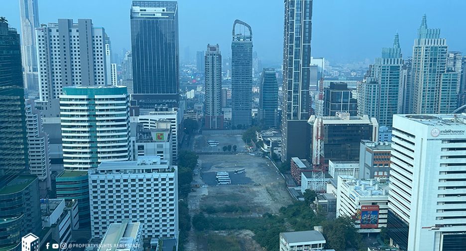 For rent 2 bedrooms condo in Pathum Wan, Bangkok