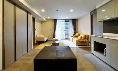 À louer 2 chambres condo à Pathum Wan, Bangkok