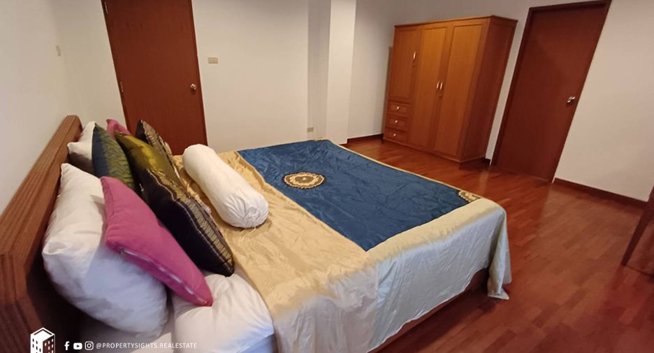 For rent 2 ベッドルーム condo in Khlong Toei, Bangkok