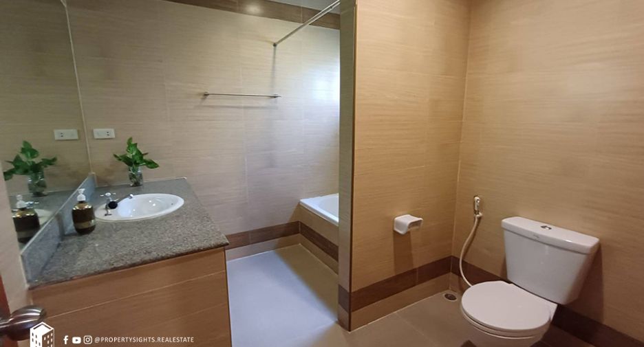 For rent 2 ベッドルーム condo in Khlong Toei, Bangkok