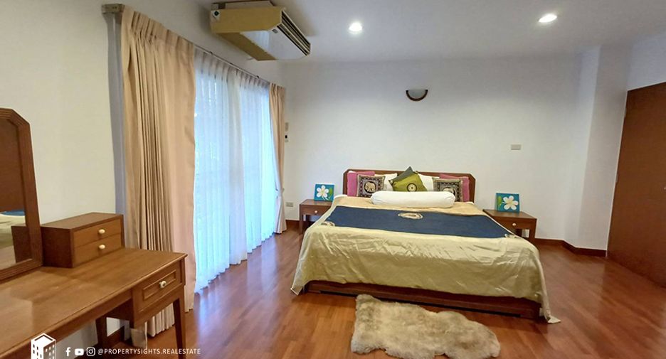 For rent 2 ベッドルーム condo in Khlong Toei, Bangkok