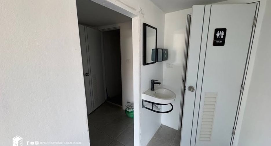 For rent office in Khlong Toei, Bangkok