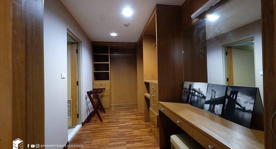 ขาย 3 ห้องนอน คอนโด ใน วัฒนา, กรุงเทพฯ