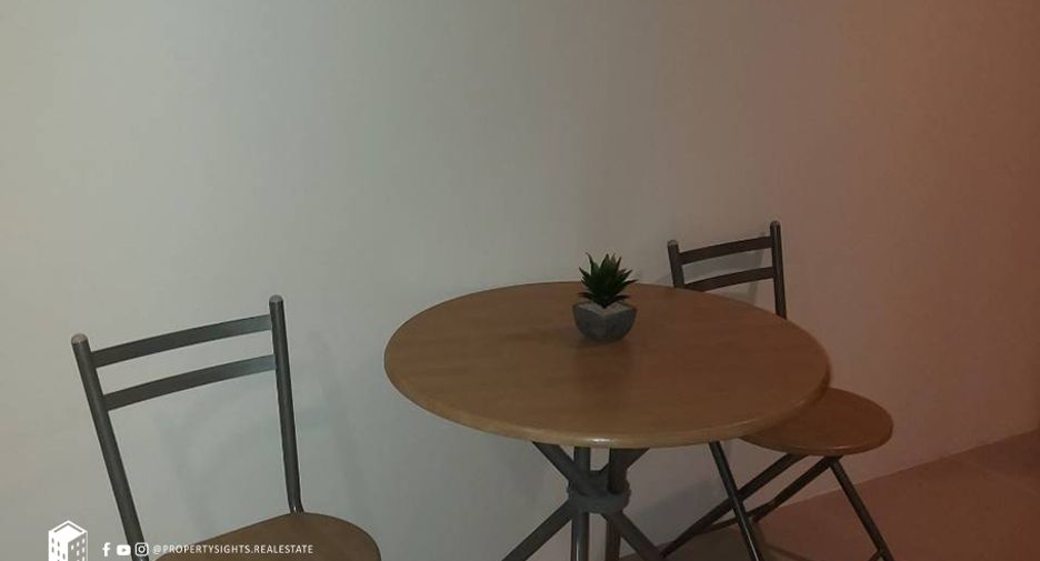 For rent 4 ベッドルーム condo in Sathon, Bangkok