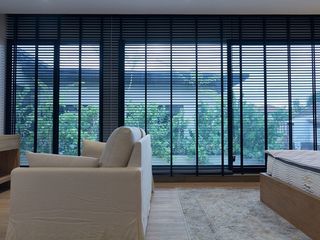 For rent 4 bedrooms house in Khlong Toei, Bangkok