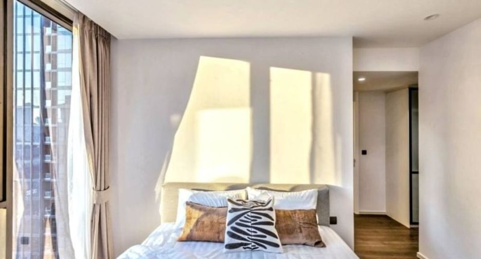 For rent 2 bedrooms condo in Khlong Toei, Bangkok