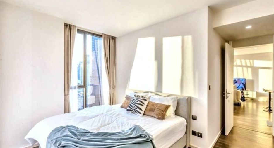 For rent 2 bedrooms condo in Khlong Toei, Bangkok