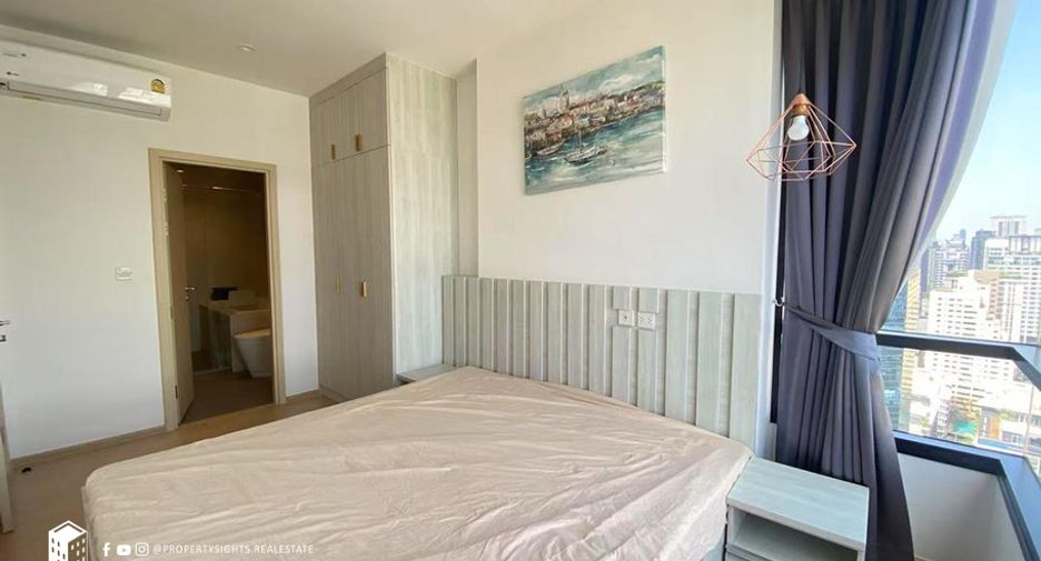 For rent 2 bedrooms condo in Watthana, Bangkok