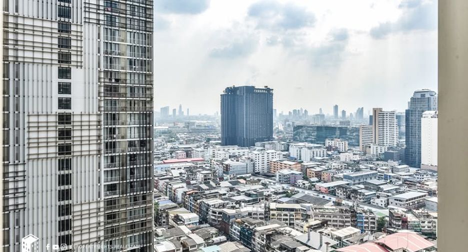 Condo en alquiler de 2 habitaciones en Khlong Toei, Bangkok