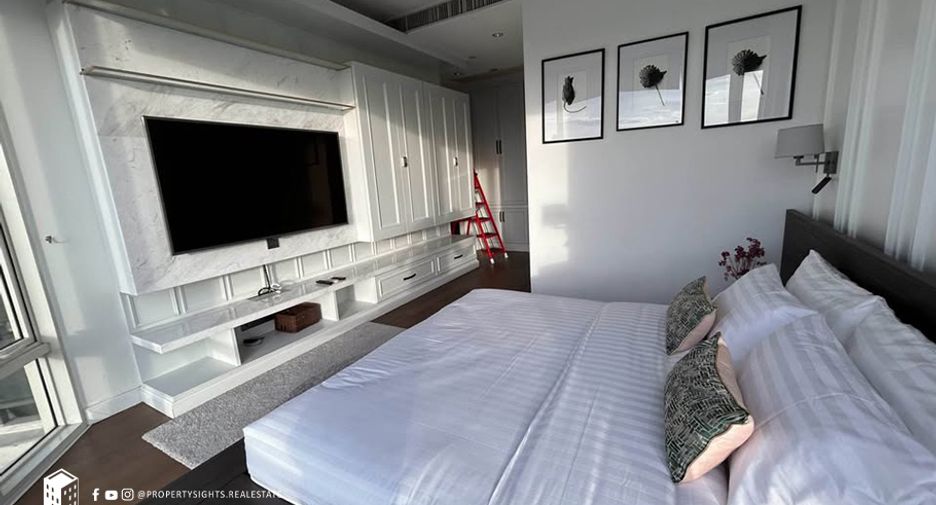 For rent 2 ベッドルーム condo in Watthana, Bangkok