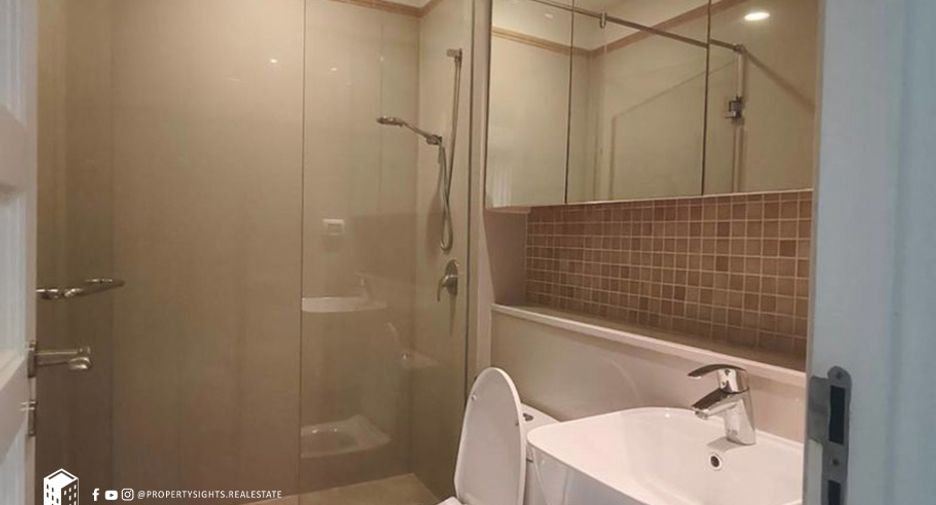 Wohnung zur Miete mit 2 Zimmer in Khlong Toei, Bangkok