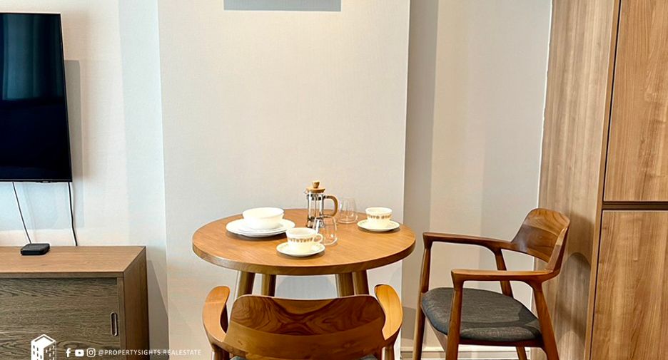 For rent 1 bed condo in Khlong Toei, Bangkok