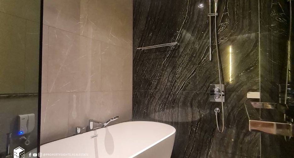 For rent 2 ベッドルーム condo in Watthana, Bangkok