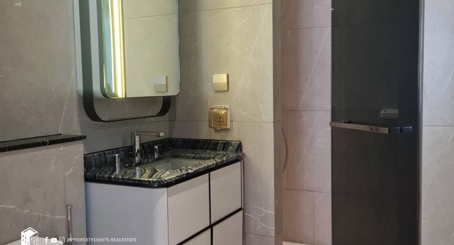 For rent 2 ベッドルーム condo in Watthana, Bangkok