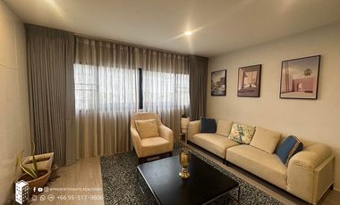 For rent 2 bedrooms condo in Pathum Wan, Bangkok