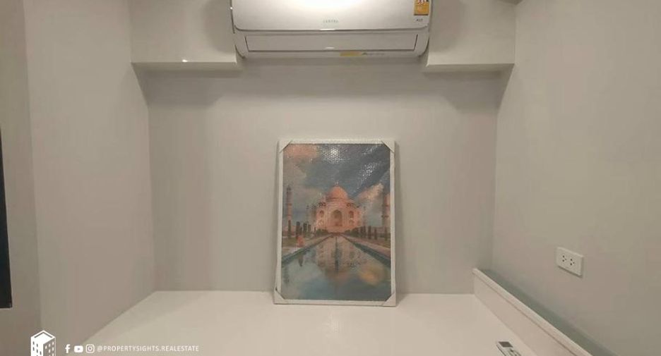 For rent 2 bedrooms condo in Pathum Wan, Bangkok