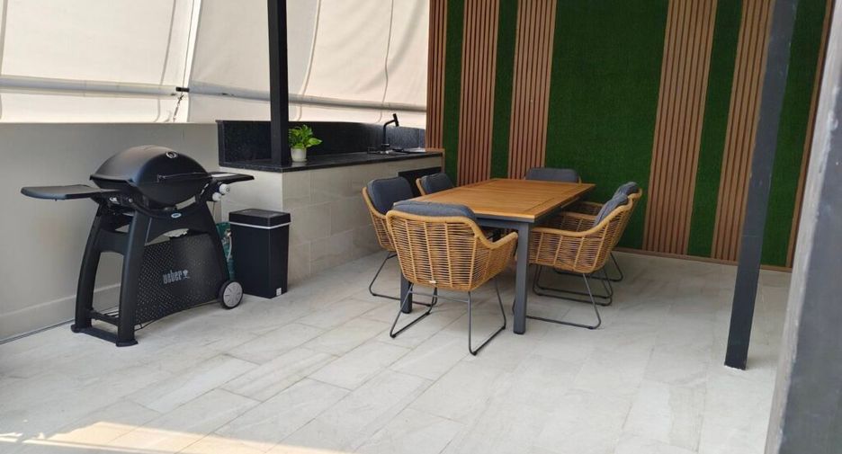 Wohnung zum Kauf mit 2 Zimmer in Khlong Toei, Bangkok