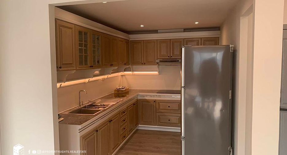 Wohnung zur Miete mit 2 Zimmer in Watthana, Bangkok