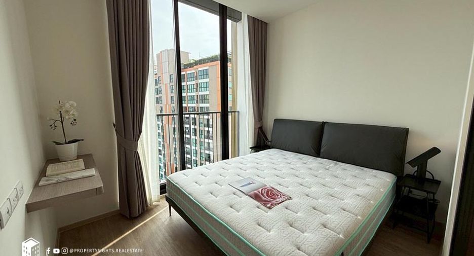 For rent 2 bedrooms condo in Watthana, Bangkok