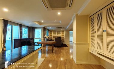 For rent 2 bedrooms condo in Pathum Wan, Bangkok