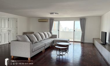 For rent 3 bedrooms condo in Watthana, Bangkok