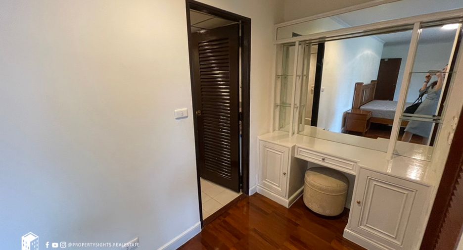 Wohnung zur Miete mit 4 Zimmer in Watthana, Bangkok