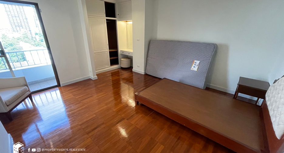 Wohnung zur Miete mit 4 Zimmer in Watthana, Bangkok