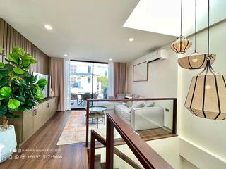 Reihenhaus zur Miete mit 3 Zimmer in Bang Rak, Bangkok