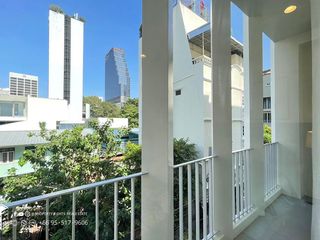 Reihenhaus zur Miete mit 3 Zimmer in Bang Rak, Bangkok