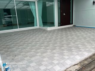 Reihenhaus zur Miete mit 3 Zimmer in Khlong Toei, Bangkok