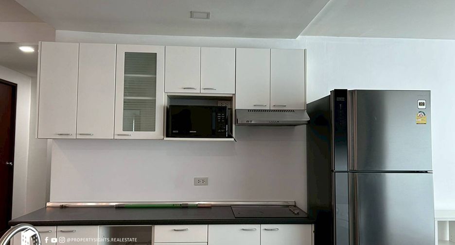 ให้เช่า 2 ห้องนอน คอนโด ใน วัฒนา, กรุงเทพฯ