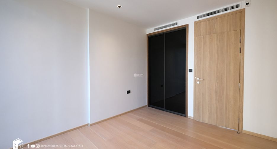For sale 2 bedrooms condo in Watthana, Bangkok